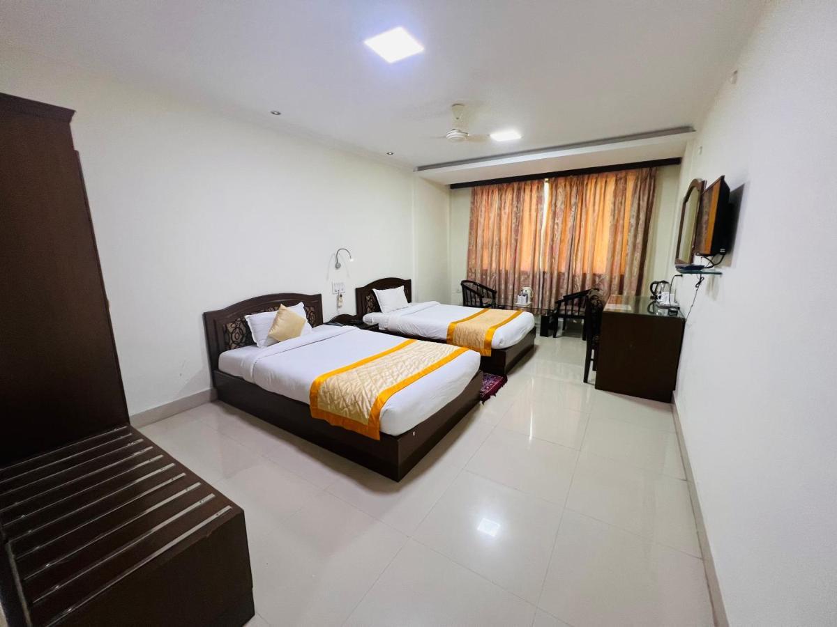 Bodhgaya Regency Hotel Kültér fotó